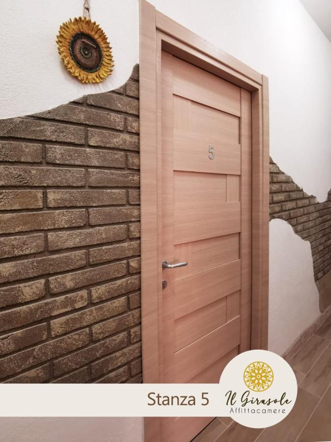 Hotel Il Girasole Porto Torres Exterior foto