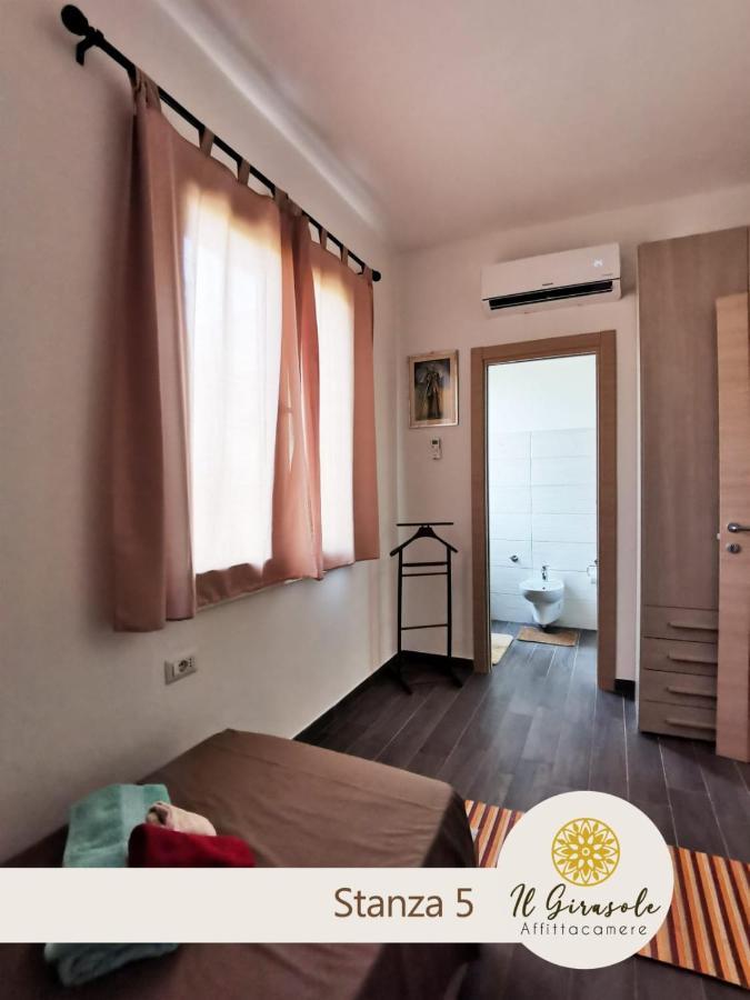Hotel Il Girasole Porto Torres Exterior foto